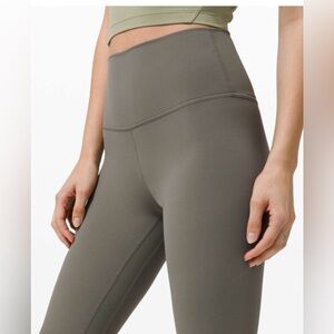 lululemon athletica Sage Green High Rise Leggings Size 6